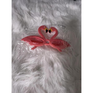 Novelty pink flamingo rhinestone sunglasses